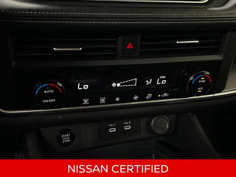 Certified 2025 Nissan Rogue SV AWD/4WD image 22
