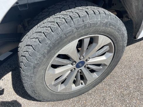 Used 2017 Ford F150 XL w/ Equipment Group 101A Mid image 10