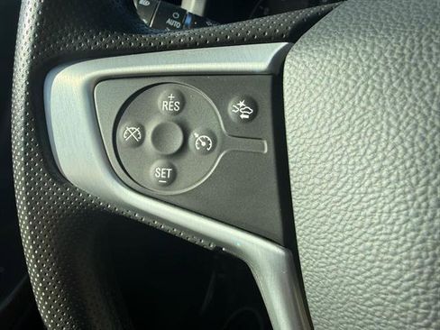 Used 2023 GMC Acadia SLE w/ Driver Convenience Package image 16