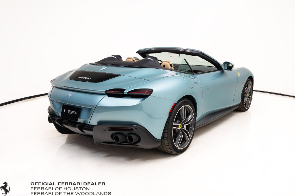 Certified 2024 Ferrari Roma Spider RWD image 7