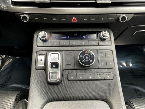 Used 2023 Hyundai Palisade Limited AWD/4WD image 15