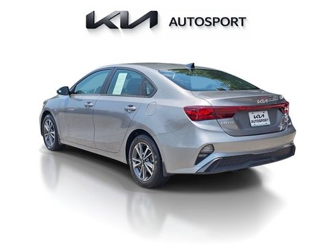 Certified 2024 Kia Forte LXS FWD image 12
