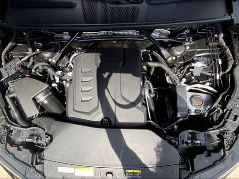 New 2025 Audi Q5 Premium Plus image 10