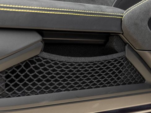 Certified 2025 Porsche 718 Boxster Spyder RS image 32