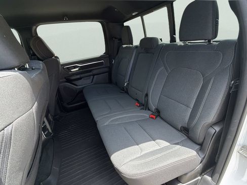 Used 2024 RAM 1500 Big Horn AWD/4WD image 21