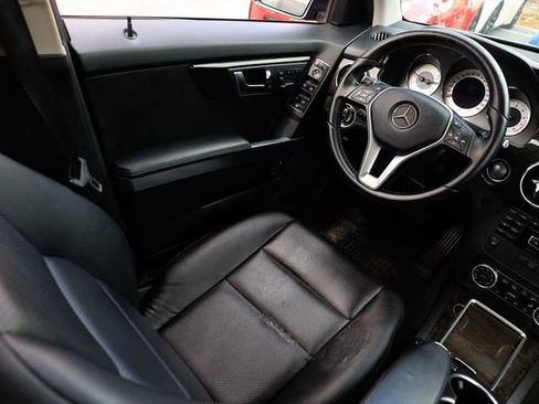 Used 2014 Mercedes-Benz GLK 350 2WD image 22