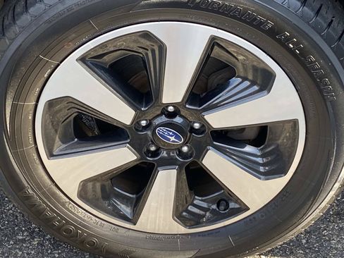 Used 2018 Subaru Forester 2.5i Limited AWD/4WD image 29
