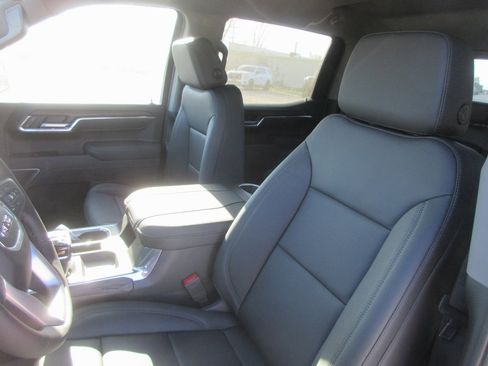 New 2026 GMC Sierra 1500 SLT w/ SLT Premium Plus Package image 13