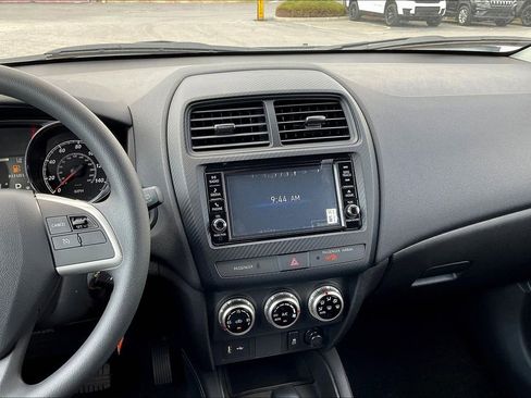 New 2025 Mitsubishi Outlander Sport ES image 7