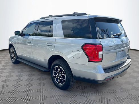 Used 2023 Ford Expedition XLT RWD image 8