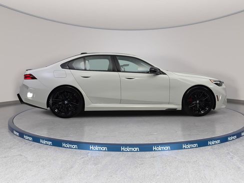 Used 2026 BMW M5 w/ Executive Package AWD/4WD image 5