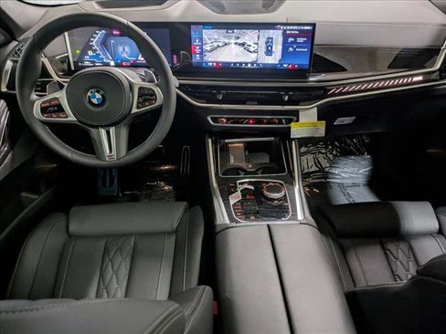 New 2026 BMW X6 M60i image 16