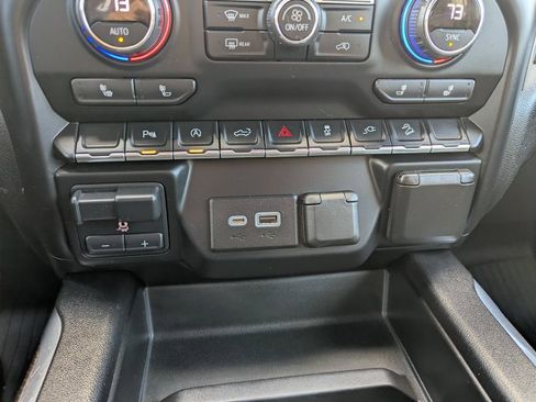 Used 2020 Chevrolet Silverado 1500 LT Trail Boss image 18