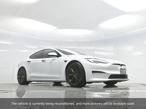 Used 2022 Tesla Model S image 64