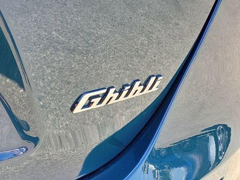 Used 2024 Maserati Ghibli Trofeo image 21
