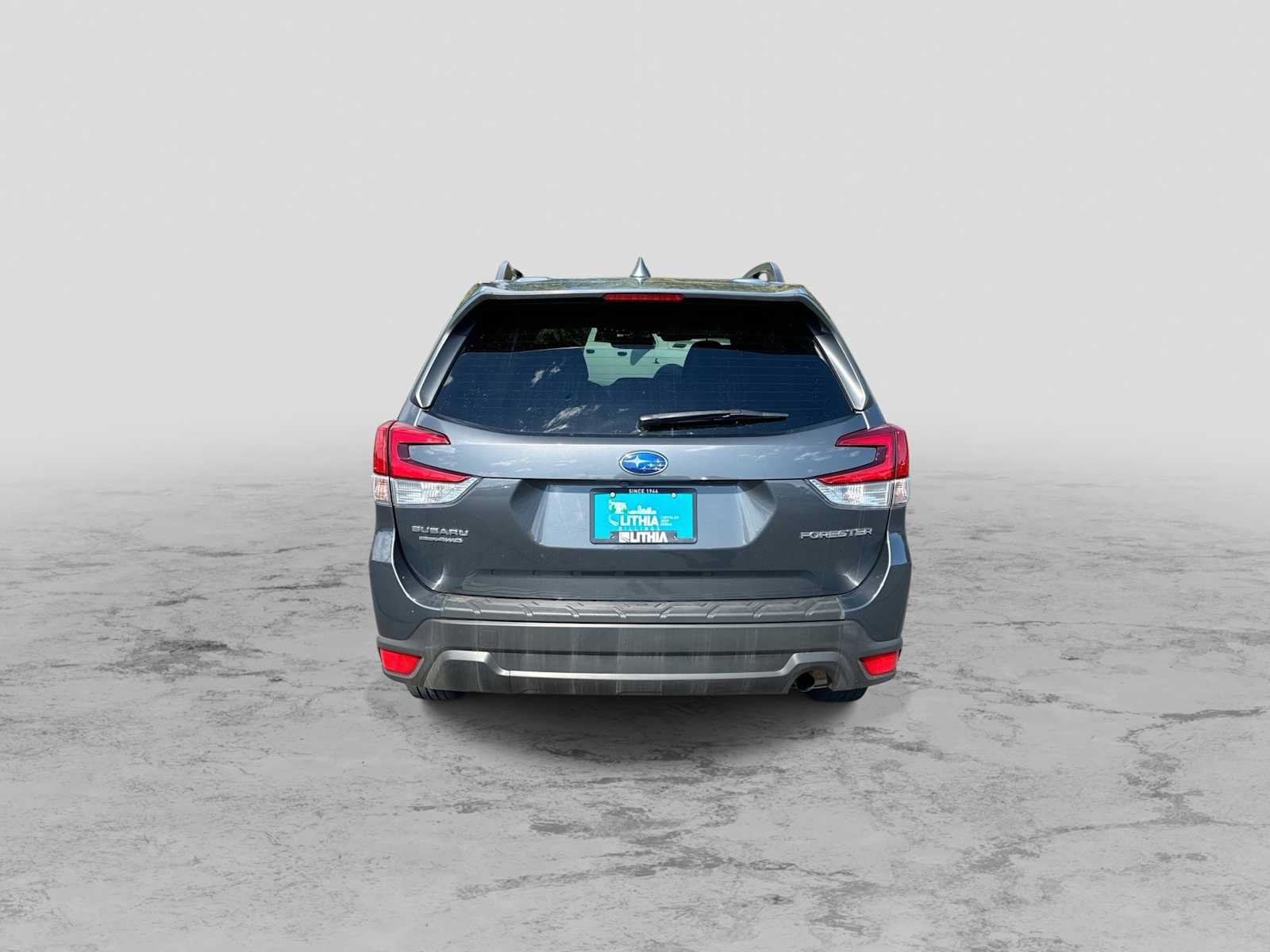 Used 2020 Subaru Forester Premium AWD/4WD image 7