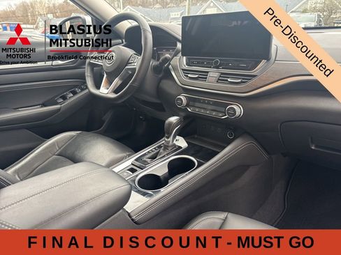 Used 2023 Nissan Altima 2.5 SL AWD/4WD image 38