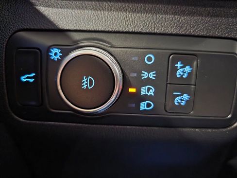 Used 2022 Ford Escape Titanium AWD/4WD image 37