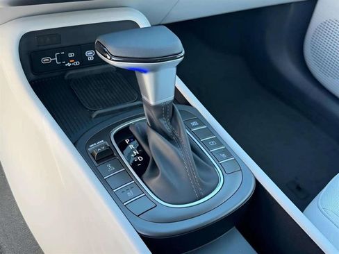 New 2026 Hyundai Kona SEL Sport AWD/4WD image 14