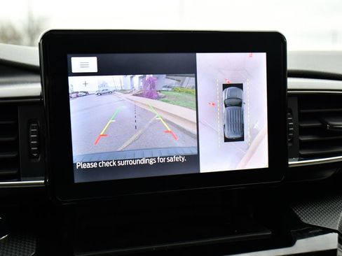 Used 2023 Ford Explorer ST-Line w/ Class IV Trailer Tow Package image 25