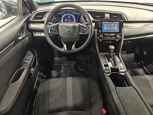Used 2019 Honda Civic EX image 4