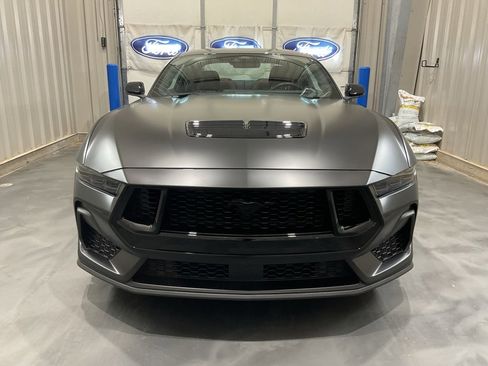 Used 2025 Ford Mustang GT Premium image 2