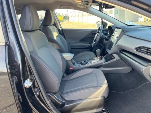Used 2024 Subaru Crosstrek 2.0i AWD/4WD image 9