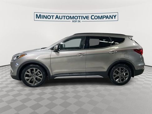 Used 2017 Hyundai Santa Fe Sport w/ 2.0T Ultimate Tech Package 05 AWD/4WD image 5