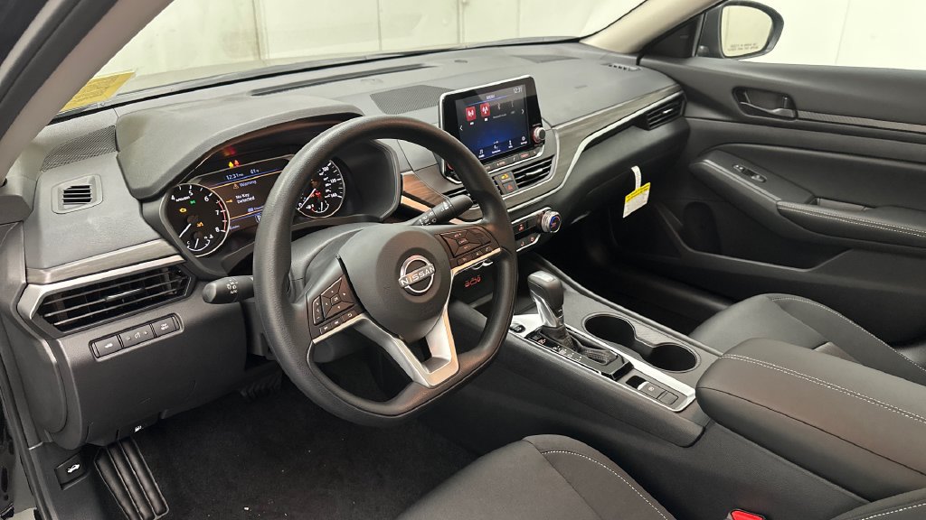 New 2026 Nissan Altima 2.5 SV AWD/4WD image 19