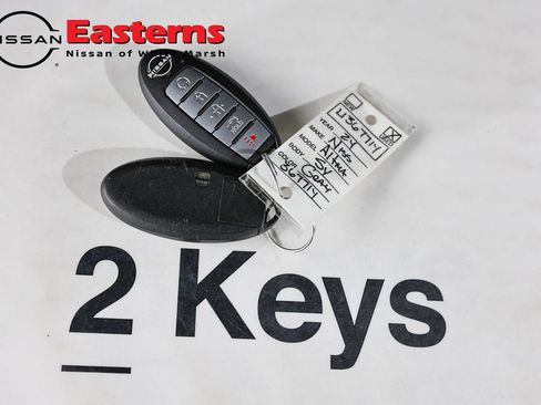 Used 2024 Nissan Altima 2.5 SV AWD/4WD image 24