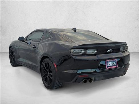 Used 2024 Chevrolet Camaro LT w/ RS Package image 8