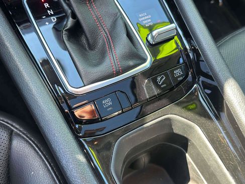 Used 2022 Jeep Compass Trailhawk w/ Trailhawk Elite Group image 33