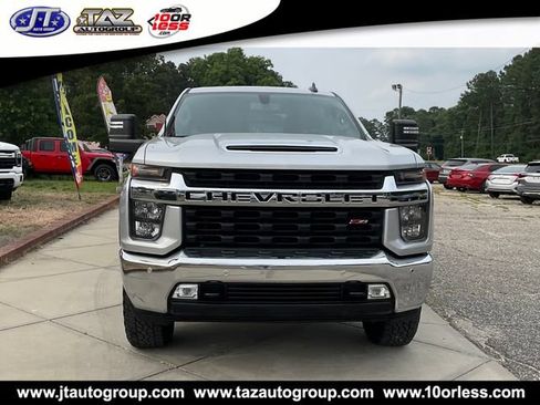 Used 2022 Chevrolet Silverado 2500 LT w/ All Star Edition AWD/4WD image 2