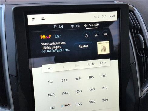 Certified 2024 Ford Edge SEL w/ Convenience Package image 12