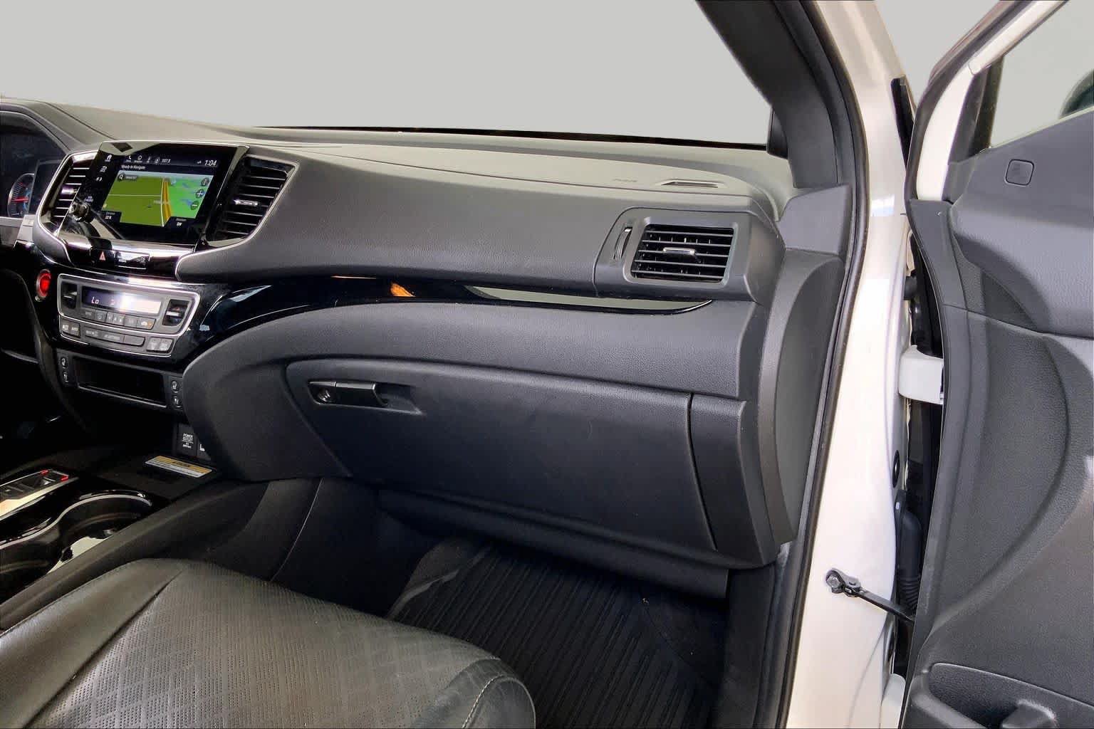 Used 2019 Honda Passport Elite image 18