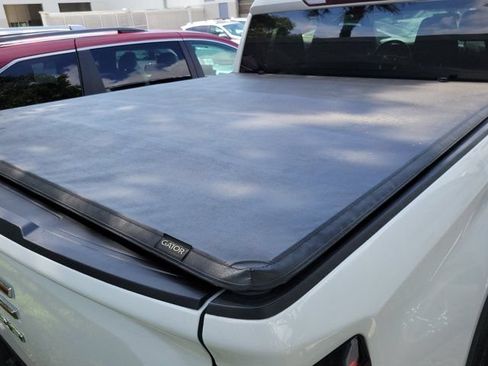 Used 2020 GMC Sierra 1500 Elevation w/ Elevation Value Package RWD image 8