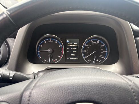 Used 2016 Toyota RAV4 XLE AWD/4WD image 19