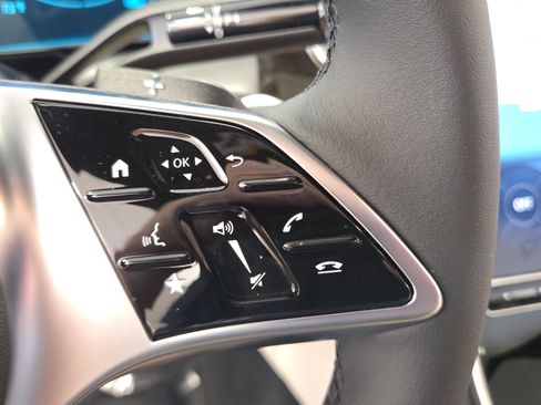 New 2026 Mercedes-Benz GLC 300 4MATIC image 10