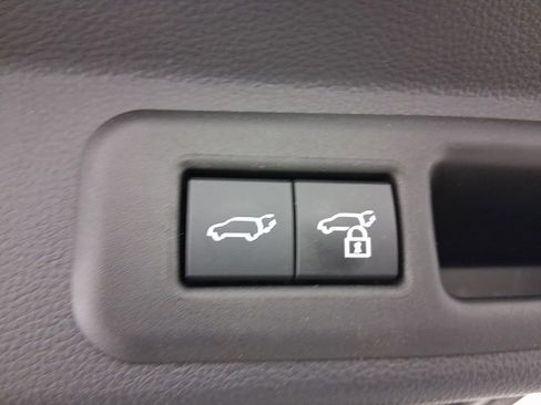 Used 2026 Toyota Sequoia Capstone image 33