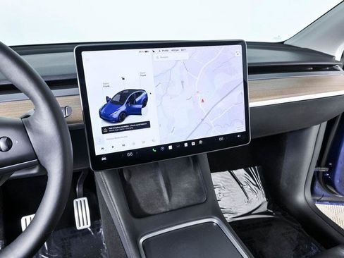 Used 2023 Tesla Model Y Performance AWD/4WD image 13