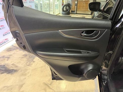 Used 2021 Nissan Rogue Sport S FWD image 36