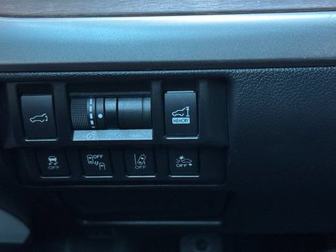 Used 2019 Subaru Outback 2.5i Limited w/ Popular Package #2 AWD/4WD image 42