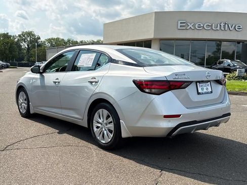Certified 2020 Nissan Sentra S FWD image 4