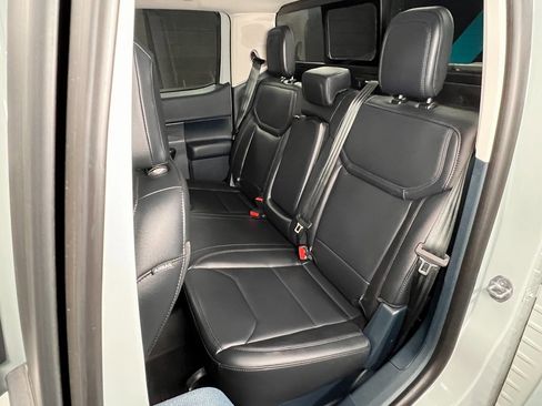 Used 2024 Ford Maverick Lariat w/ Black Appearance Package image 11