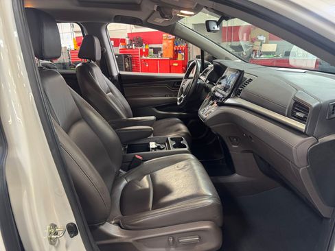 Used 2020 Honda Odyssey EX-L image 19