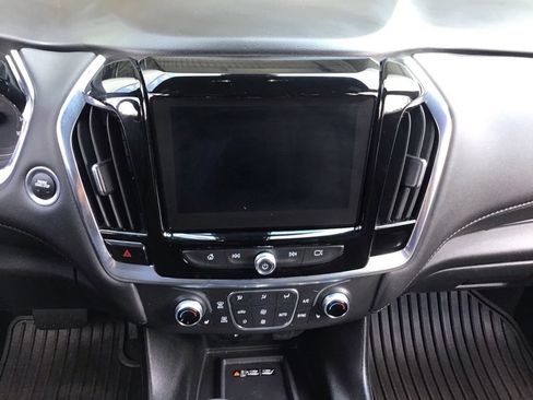 Used 2023 Chevrolet Traverse LT AWD/4WD image 26