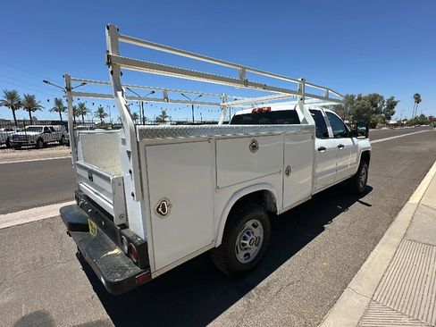 Used 2019 Chevrolet Silverado 2500 W/T w/ WT Convenience Package RWD image 4