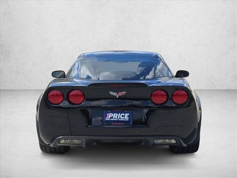 Used 2007 Chevrolet Corvette Z06 w/ Preferred Equipment Group RWD image 6