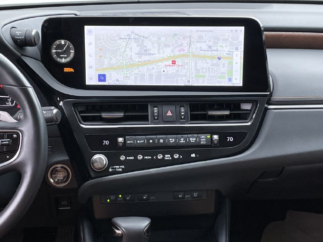 Used 2025 Lexus ES 350 w/ Premium Package FWD image 15