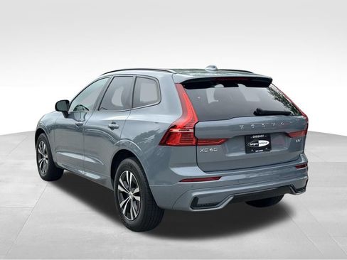 Used 2024 Volvo XC60 B5 Core w/ Climate Package AWD/4WD image 9
